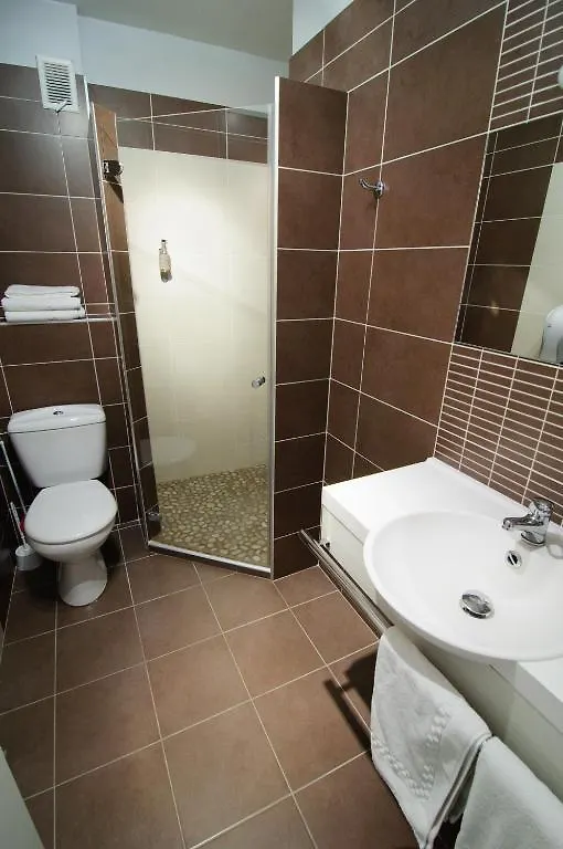 The Originals City, Hotel Dau Ly, Lyon Est Bron France