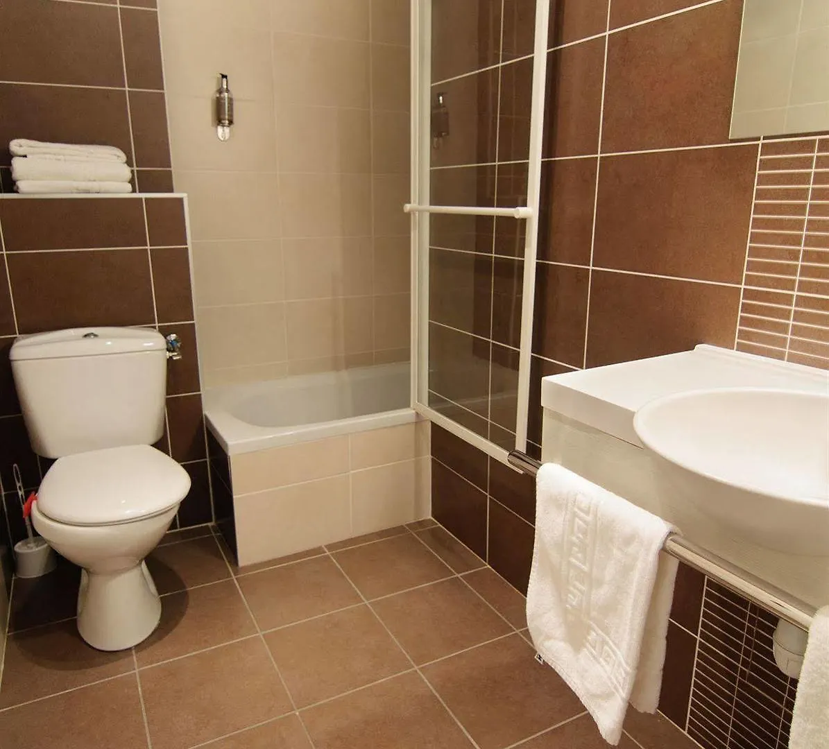 The Originals City, Hotel Dau Ly, Lyon Est Bron